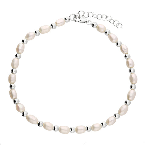 Silver Freshwater Pearl bracelet complete with presentation box