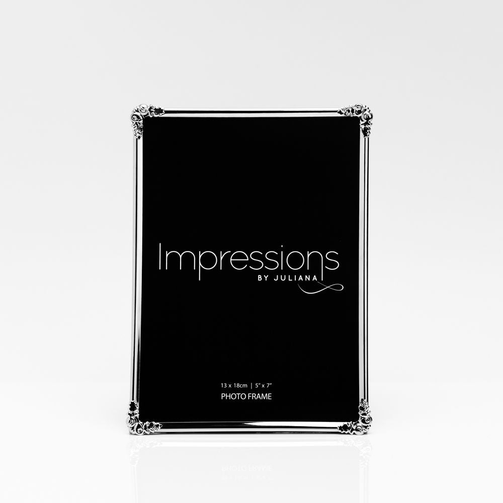 Silverplated 5inch x 7inch / 13cms x 18cms Photo Frame