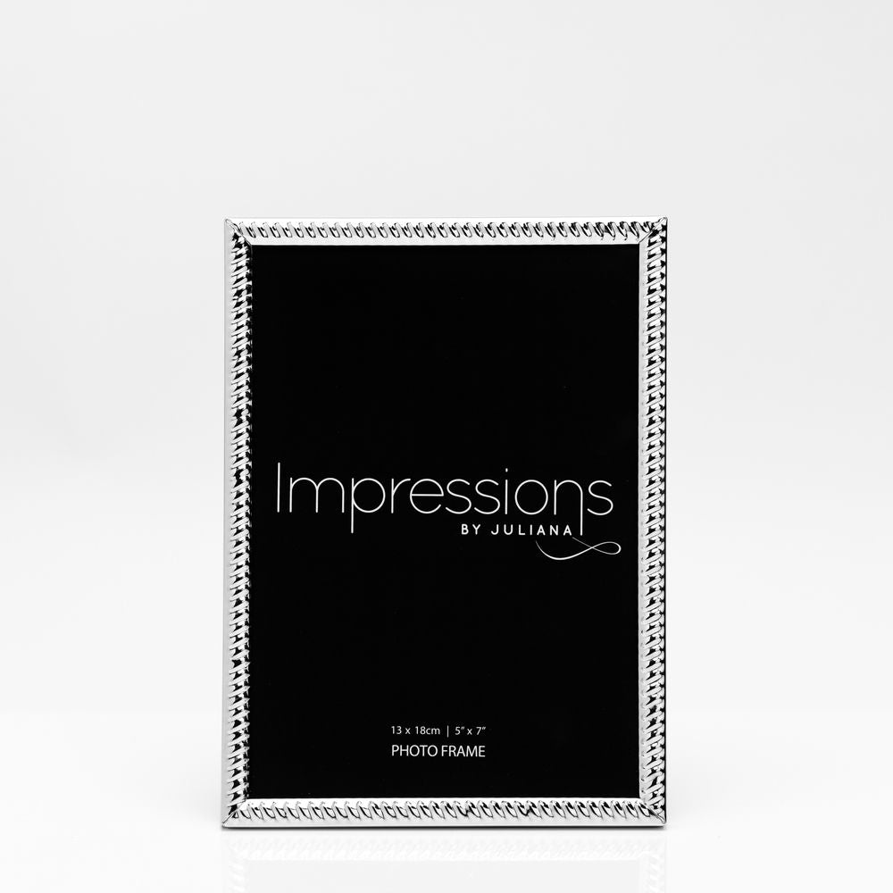 Silverplated 5inch x 7inch / 13cms x 18cms Photo Frame