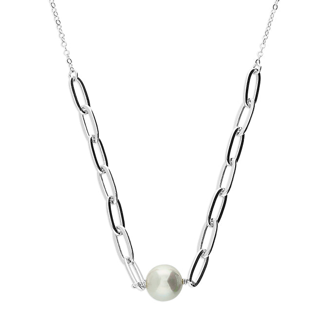 Silver Freshwater Pearl Necklet complete with presentation box