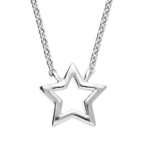 Silver plain pendant and chain complete with presentation box