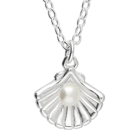 Silver Freshwater Pearl pendant and chain complete with presentation box