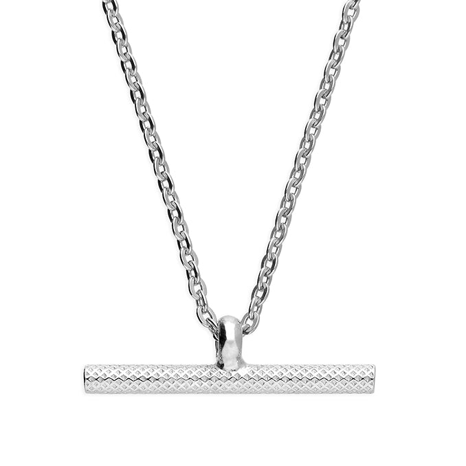 Silver plain pendant and chain complete with presentation box