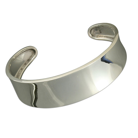 Silver polished cuff bangle complete with presentation box