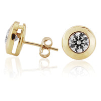 9ct Gold Cubic Zirconia stud earrings complete with presentation box