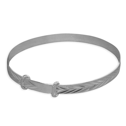 Silver diamond cut expanding babies bangle complete with presentation box